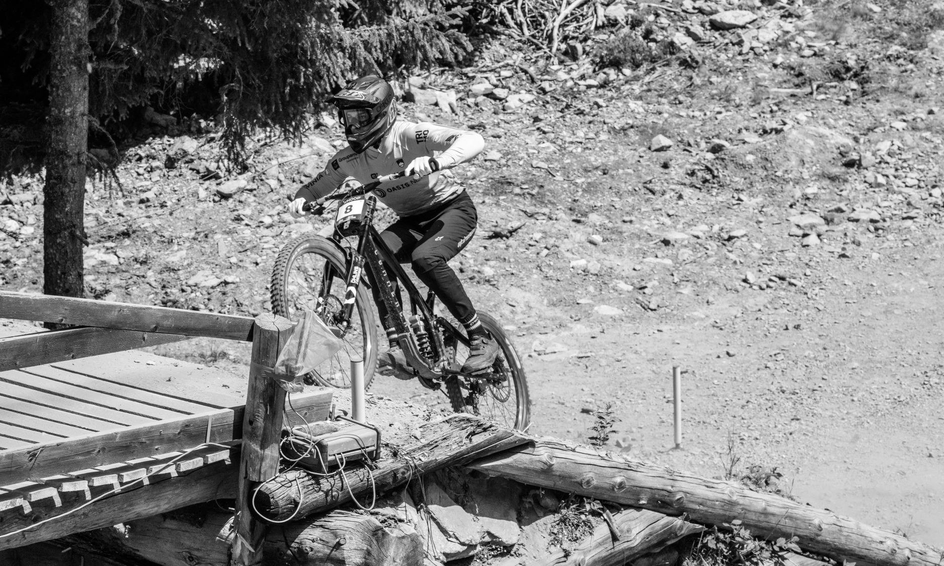 3. Lenz Sport Alpine Brawler: A Bike-Like Progression Path